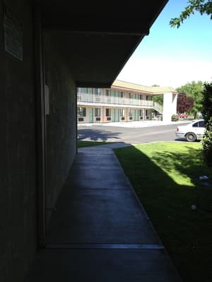 thumbnail: Exterior detail