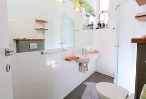 thumbnail: Interior