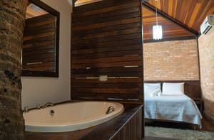 thumbnail: Deep soaking bathtub