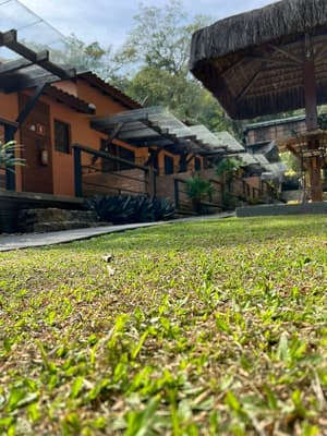 thumbnail: Property grounds