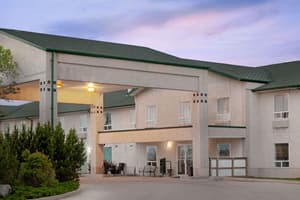 thumbnail: Exterior