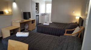 thumbnail: Reception