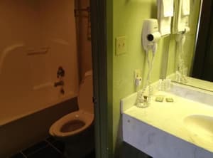 thumbnail: Bathroom