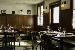 thumbnail: Restaurant