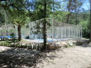 thumbnail: Sport court