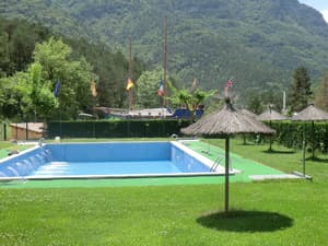thumbnail: Outdoor pool