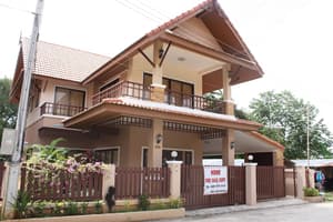 thumbnail: Exterior
