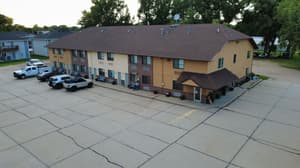 thumbnail: Exterior