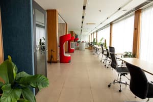 thumbnail: Business center
