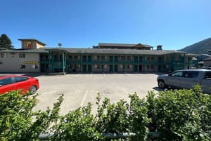 thumbnail: Exterior