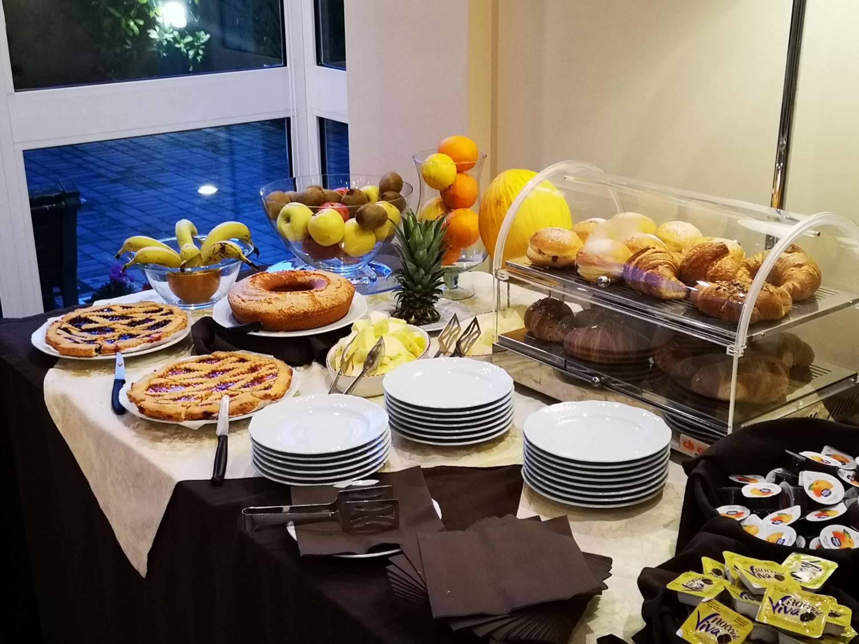 Restaurant-cafeteria