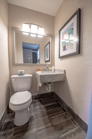 thumbnail: Bathroom