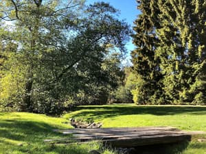 thumbnail: Exterior