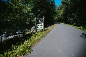 thumbnail: Exterior