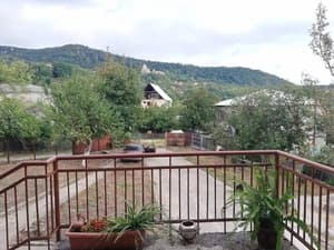 thumbnail: Balcony view