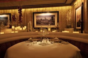 thumbnail: Restaurant