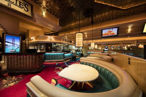 thumbnail: Restaurant