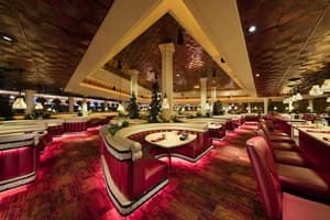 thumbnail: Restaurant