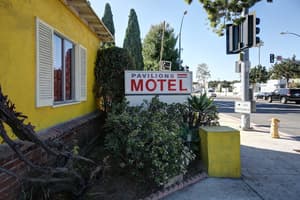 thumbnail: Property grounds