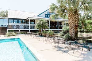 thumbnail: Outdoor pool