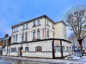 thumbnail: Room