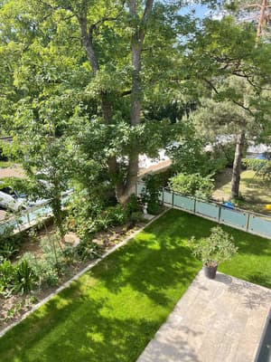 thumbnail: Garden