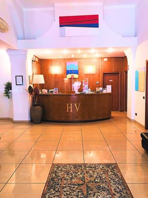thumbnail: Reception