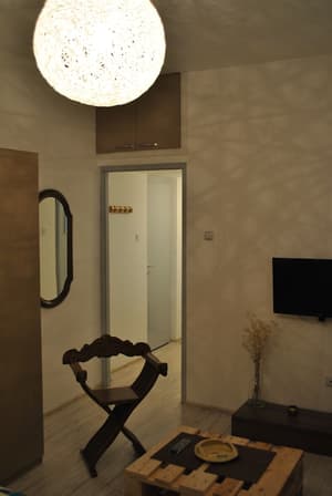 thumbnail: Living area