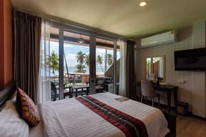 thumbnail: Balcony view