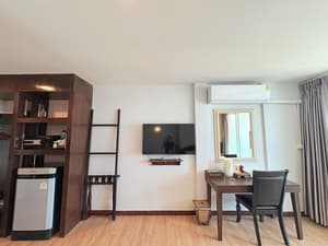 thumbnail: Room amenity