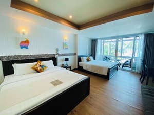 thumbnail: Room