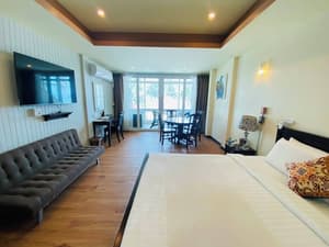 thumbnail: Room