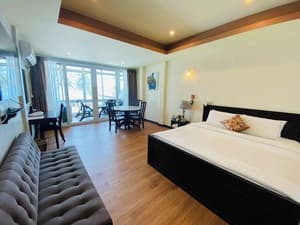 thumbnail: Room