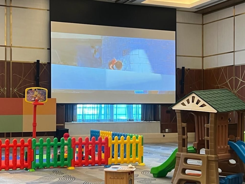 Children's play area - indoor