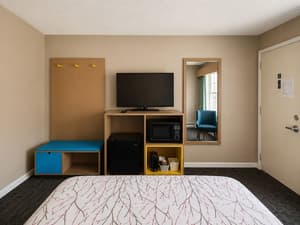 thumbnail: Room