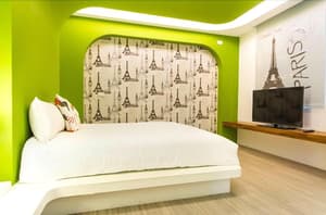thumbnail: Room