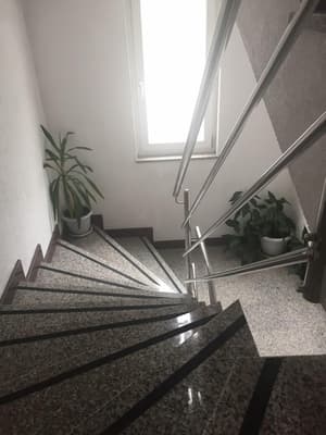 thumbnail: Staircase