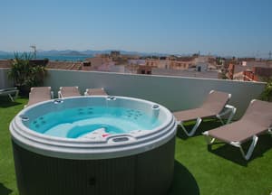thumbnail: Outdoor spa tub