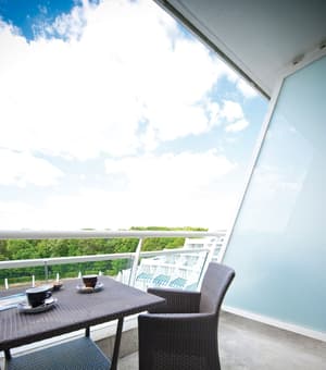 thumbnail: Balcony view