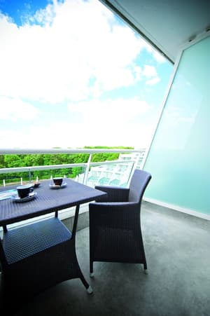 thumbnail: Balcony