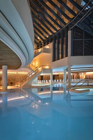 thumbnail: Indoor spa tub