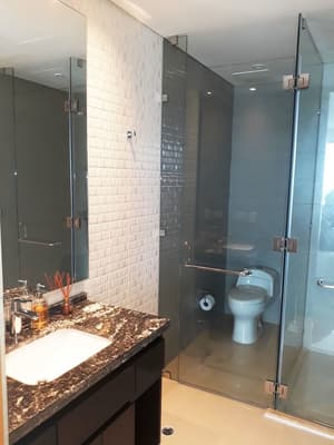 thumbnail: Bathroom