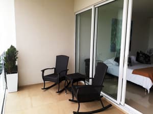 thumbnail: Balcony