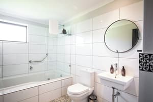 thumbnail: Bathroom