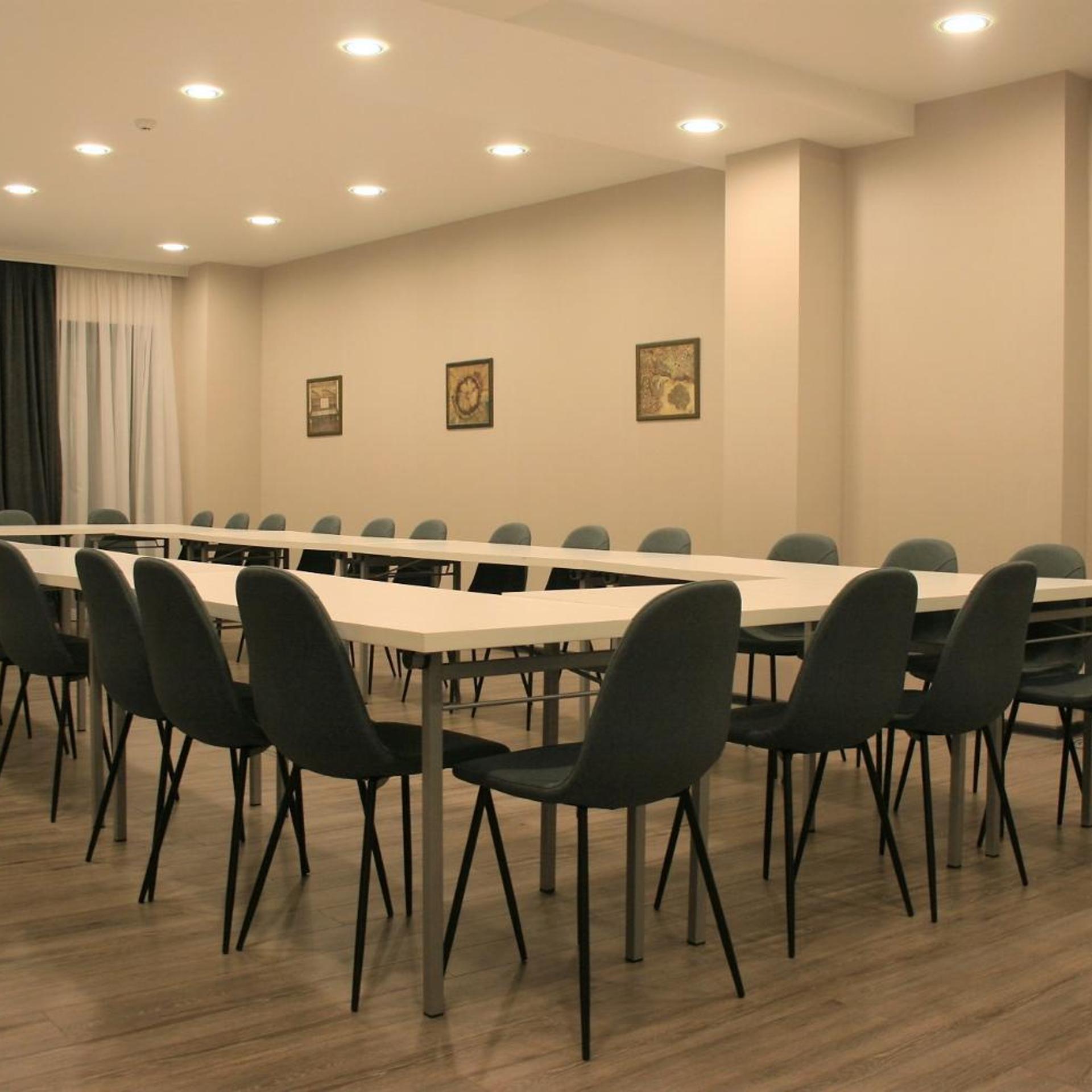 Restaurant-cafeteria