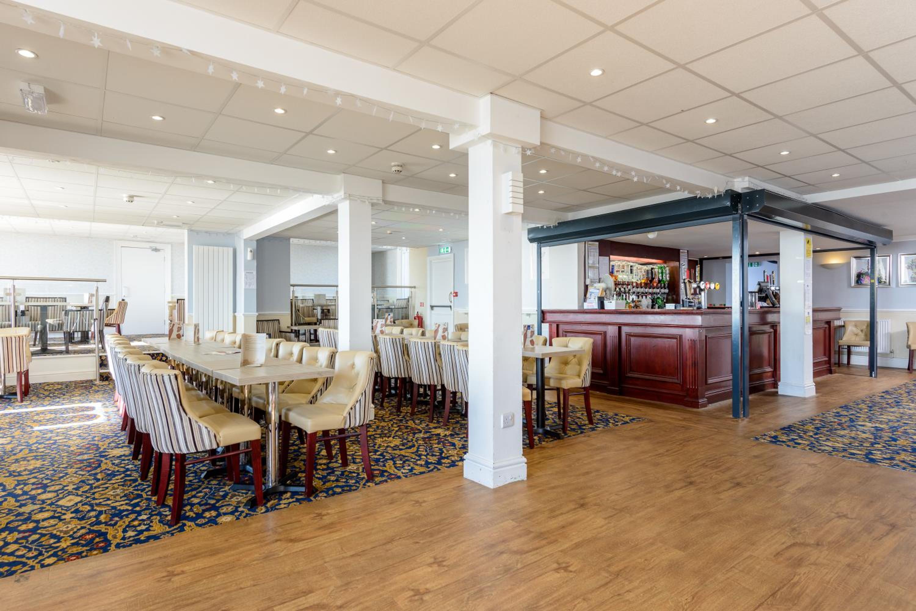 Restaurant-cafeteria