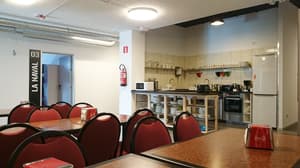 thumbnail: Breakfast area
