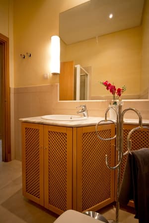 thumbnail: Bathroom