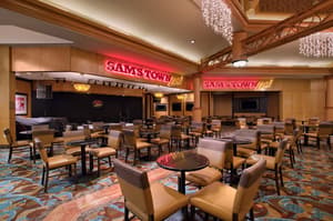 thumbnail: Bar (on property)