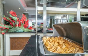thumbnail: Dining